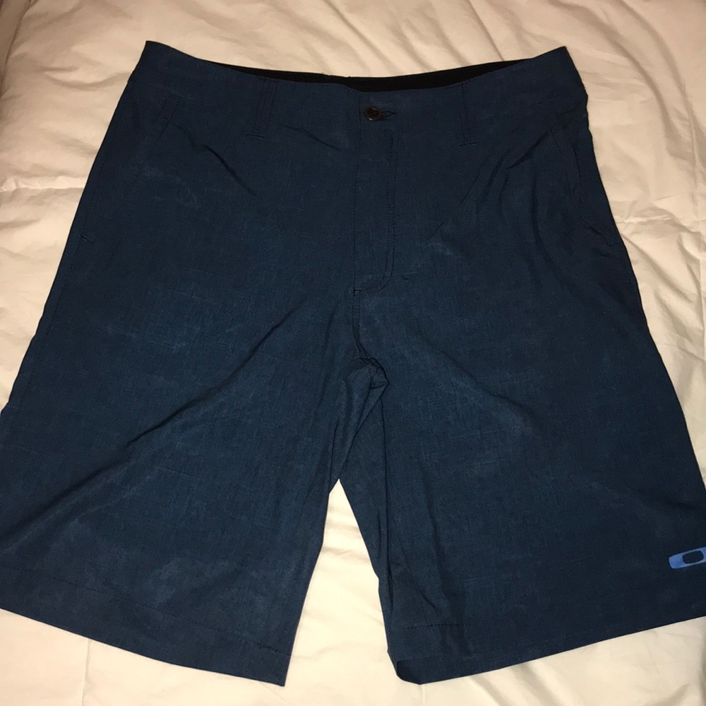 Oakley Men’s Short Size 34